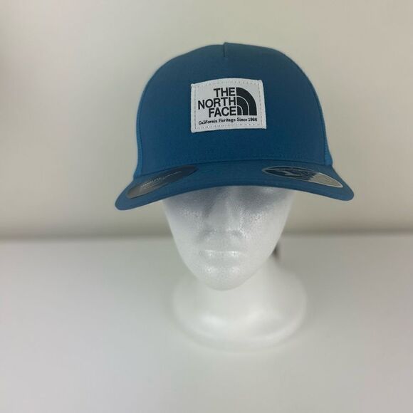 The North Face Dip Fit Trucker Hat - Picture 7 of 7